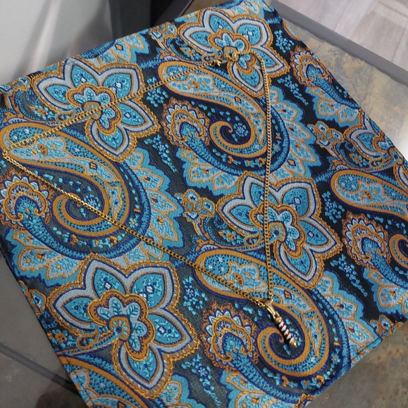 18K Gold Plated Barber Salon Pendant With 18K Miami Cuban Link Chain - Picture 3 of 5